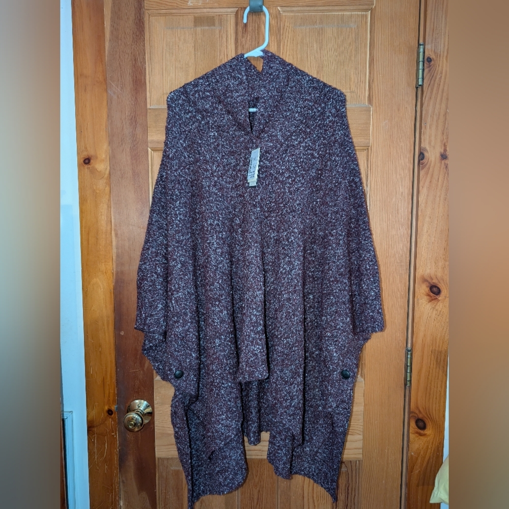 CJ Banks Variegated Burgundy Lightweight Poncho